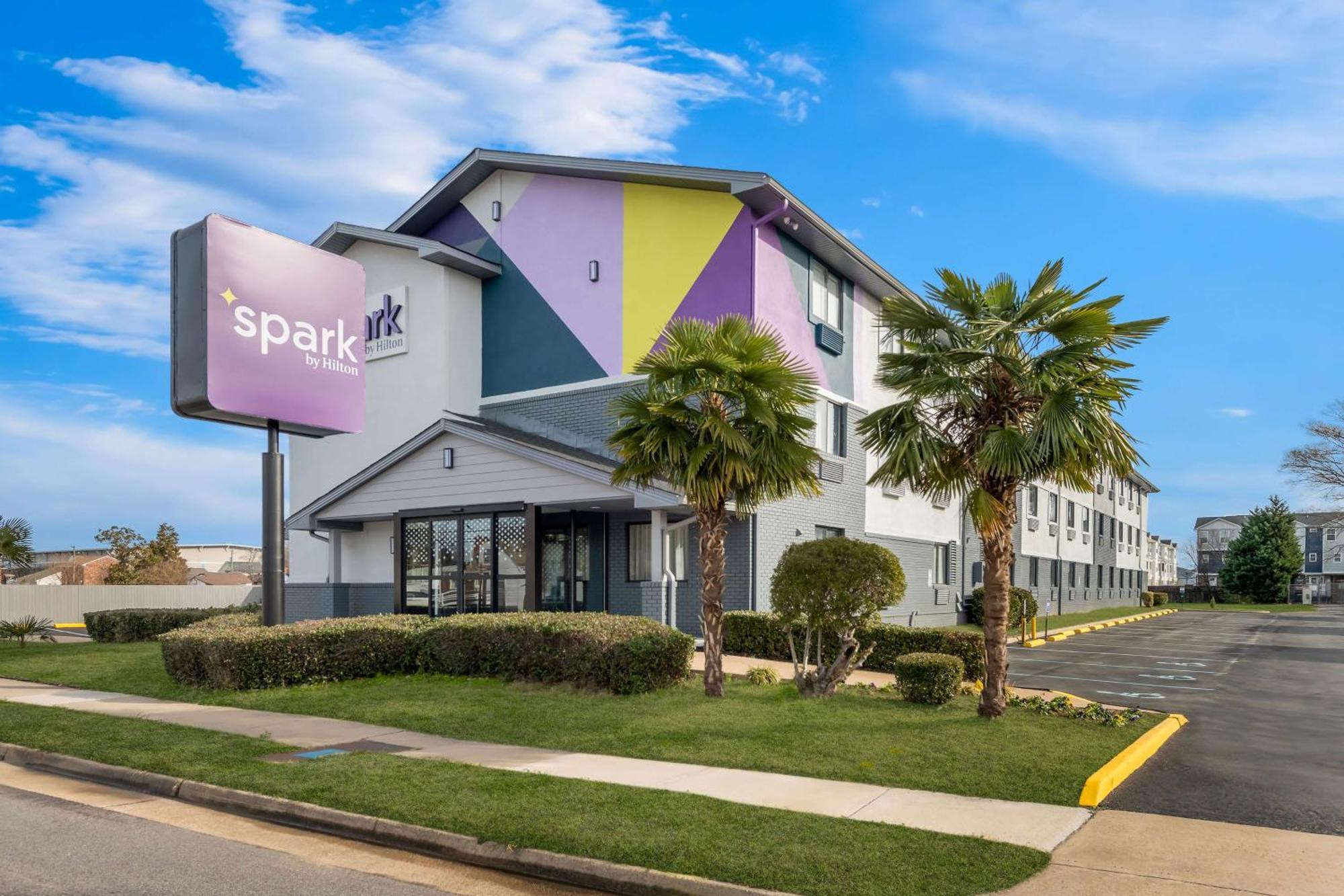 Spark By Hilton Norfolk Exterior foto